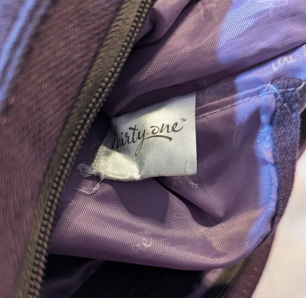 Ladies Thirty One Crossbody Plum Bag/Purse - Picture 12 of 12